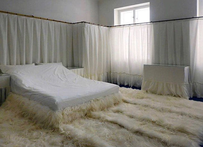  Weird and Ugly Beds